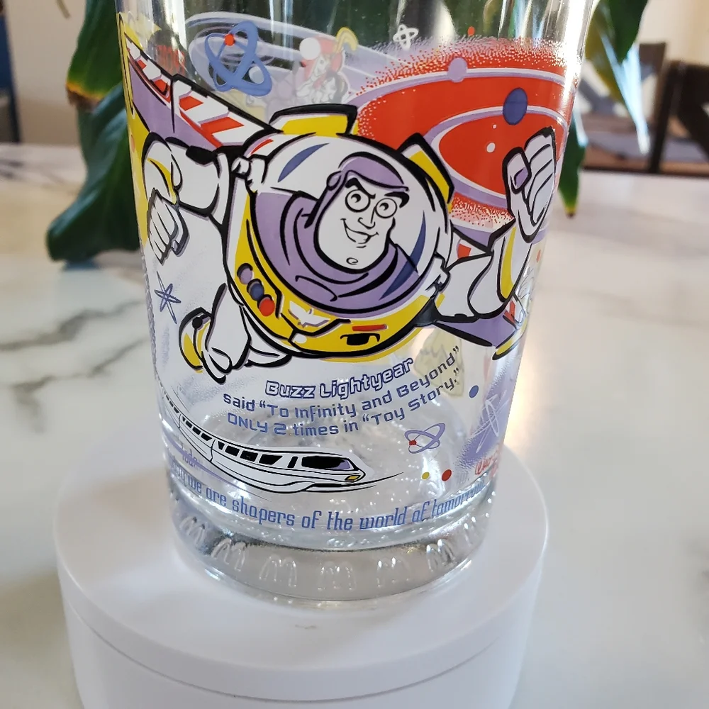Disney 100 Years of Magic Glass EPCOT